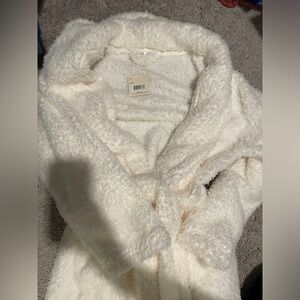 Women's Cozy White Plush Robe